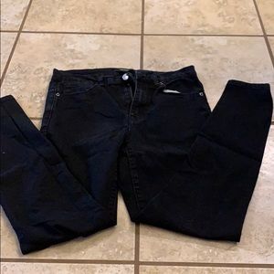 Forever 21 black skinny jeans